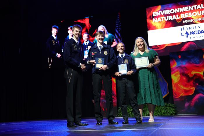 HyperLink